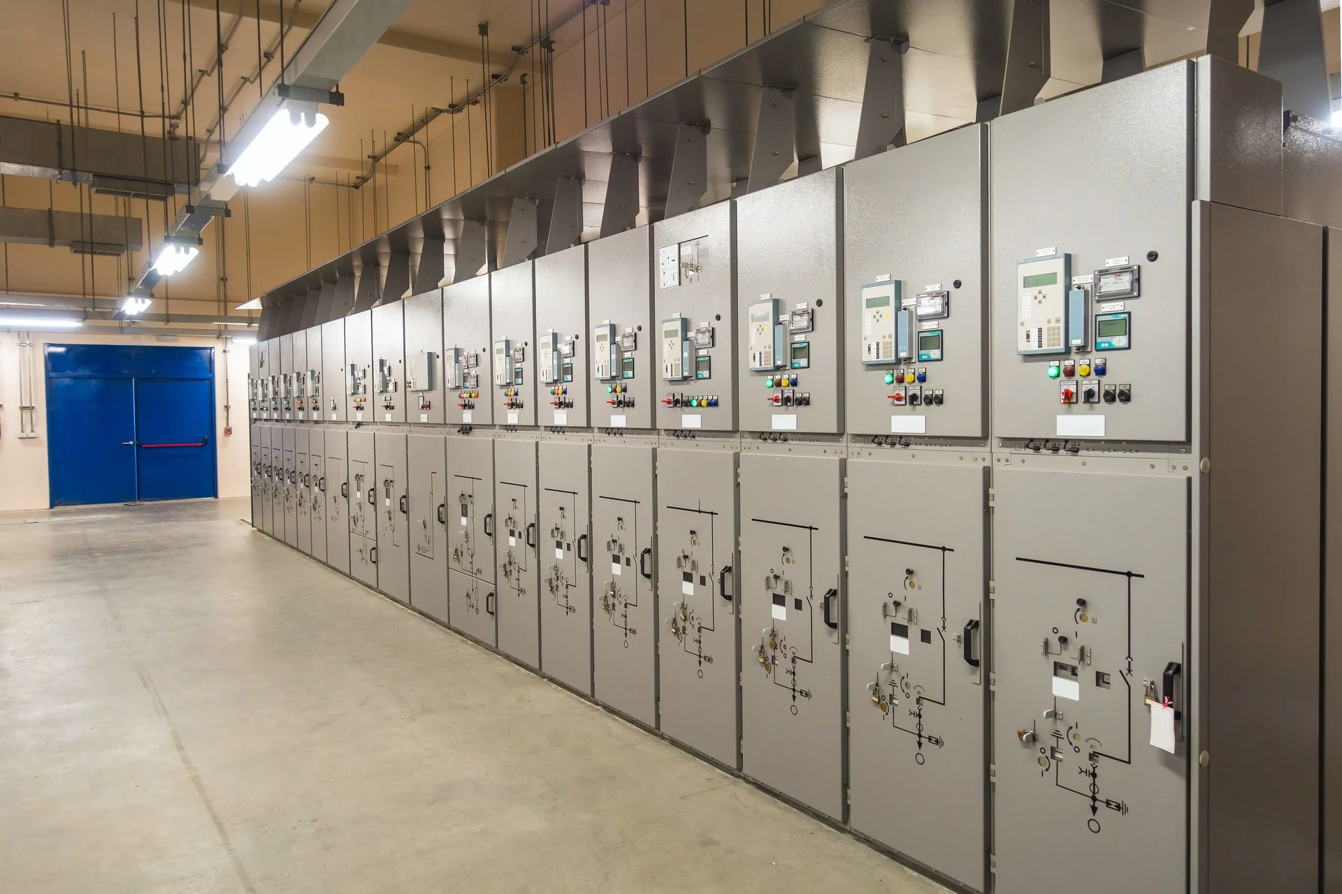 Hero option switchgear room